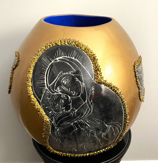Ceramic Rebellion - Vessel No.1, Te Matua Wahine o te Atua